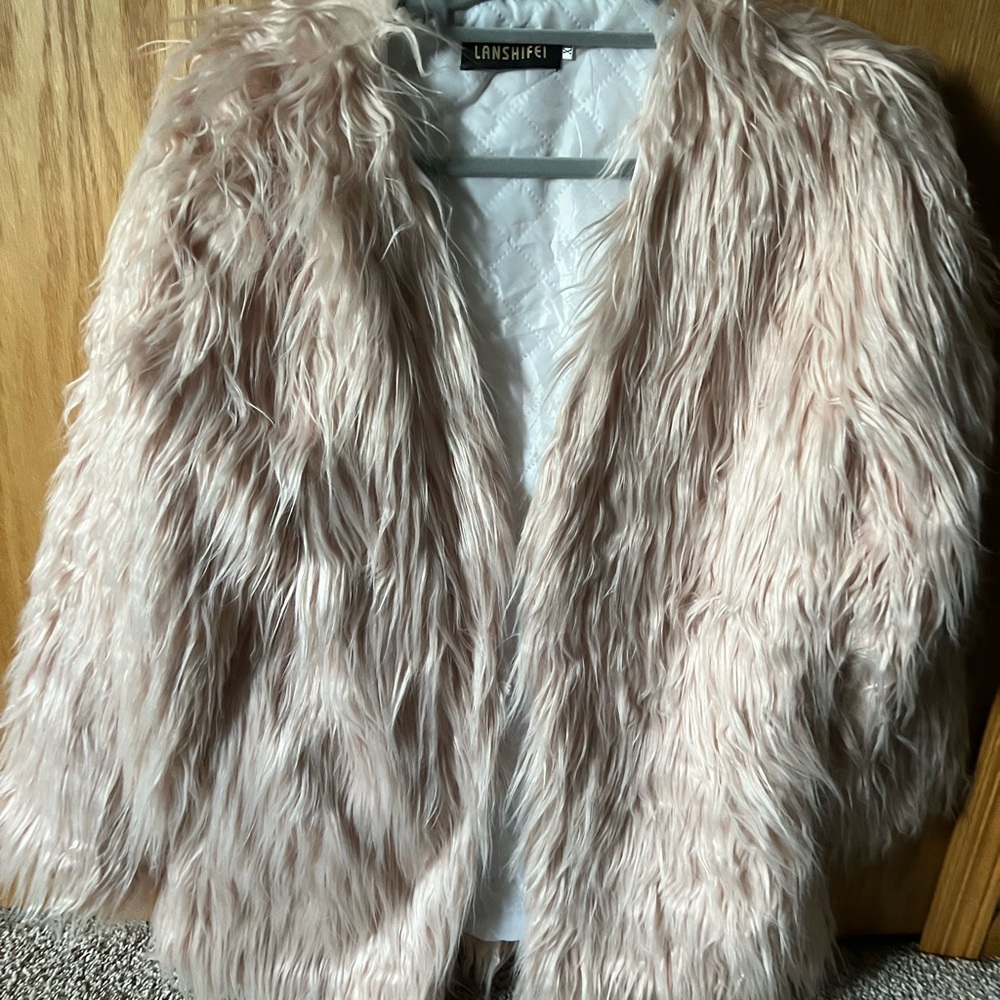 LANSHIFEI Faux Pink Fur Jacket